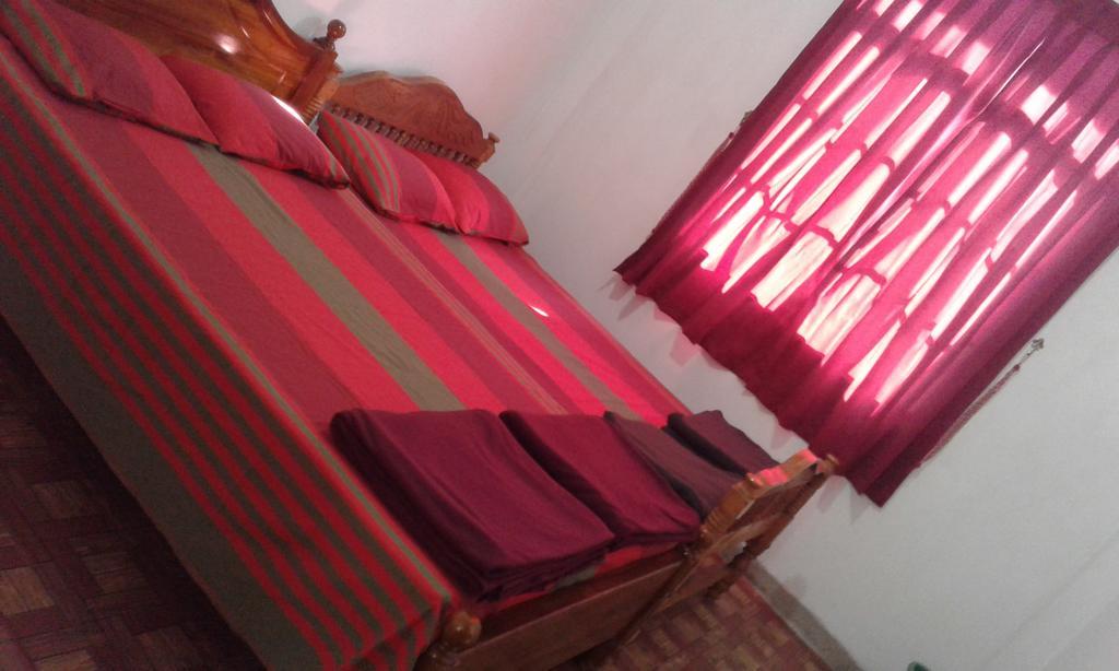 Hotel Akiko Rest Nuwara Eliya Esterno foto