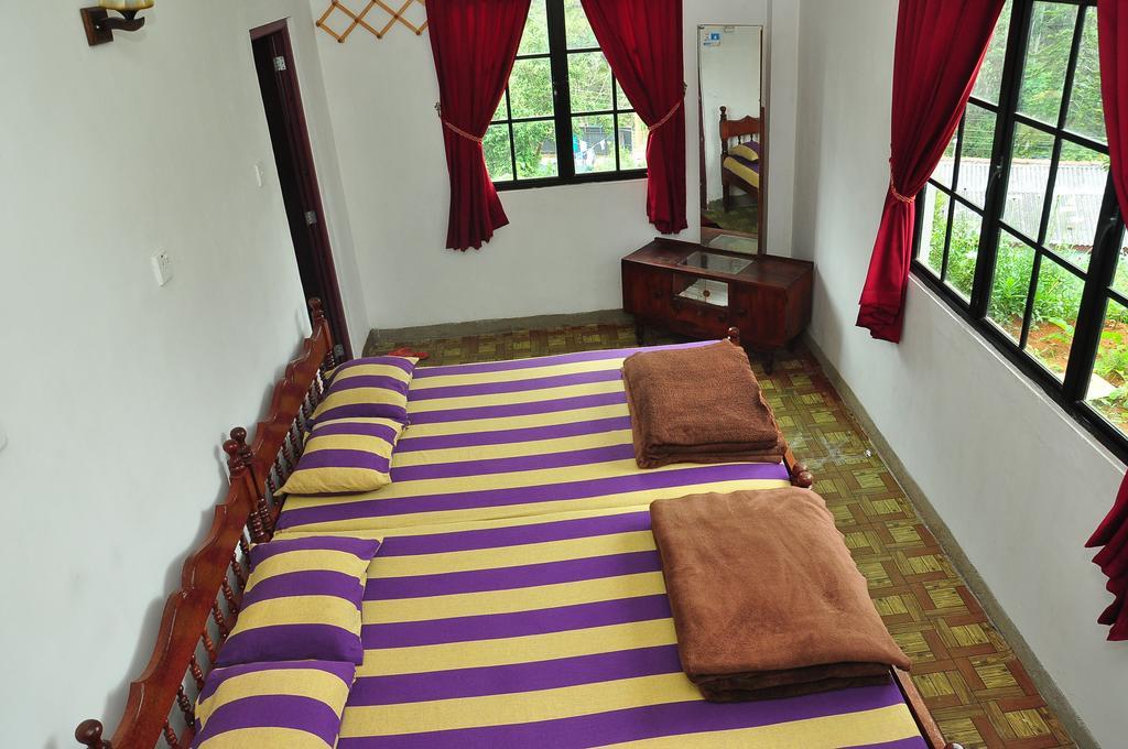Hotel Akiko Rest Nuwara Eliya Esterno foto