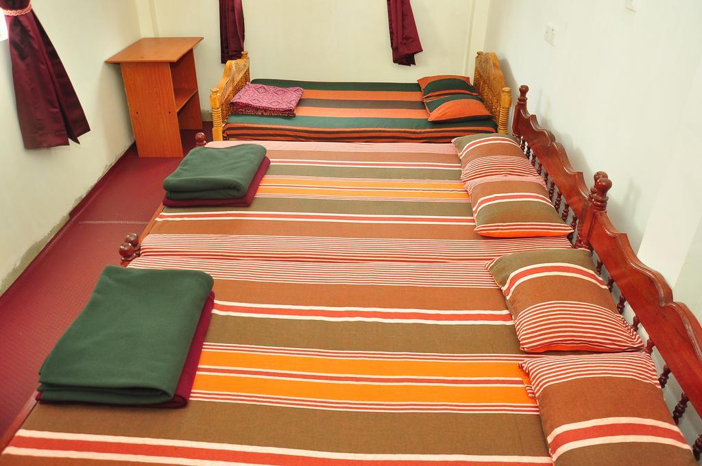 Hotel Akiko Rest Nuwara Eliya Esterno foto