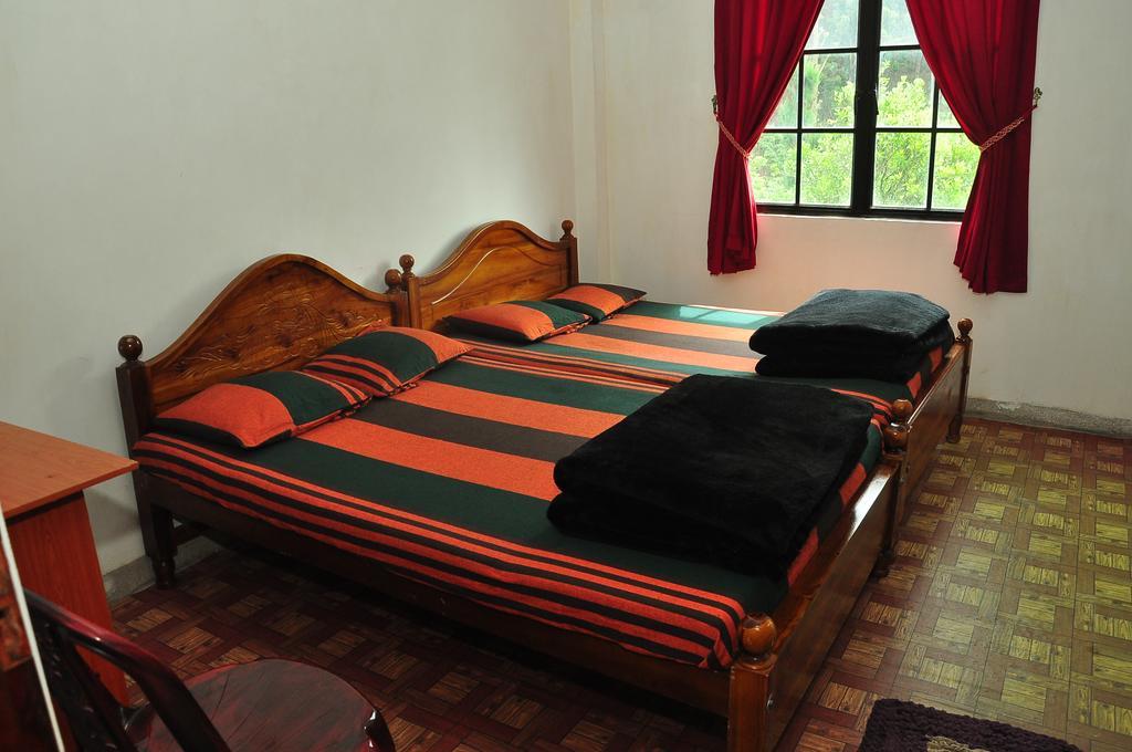 Hotel Akiko Rest Nuwara Eliya Esterno foto