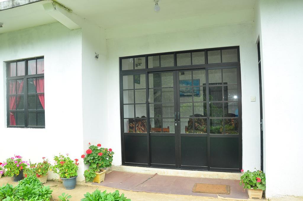 Hotel Akiko Rest Nuwara Eliya Esterno foto