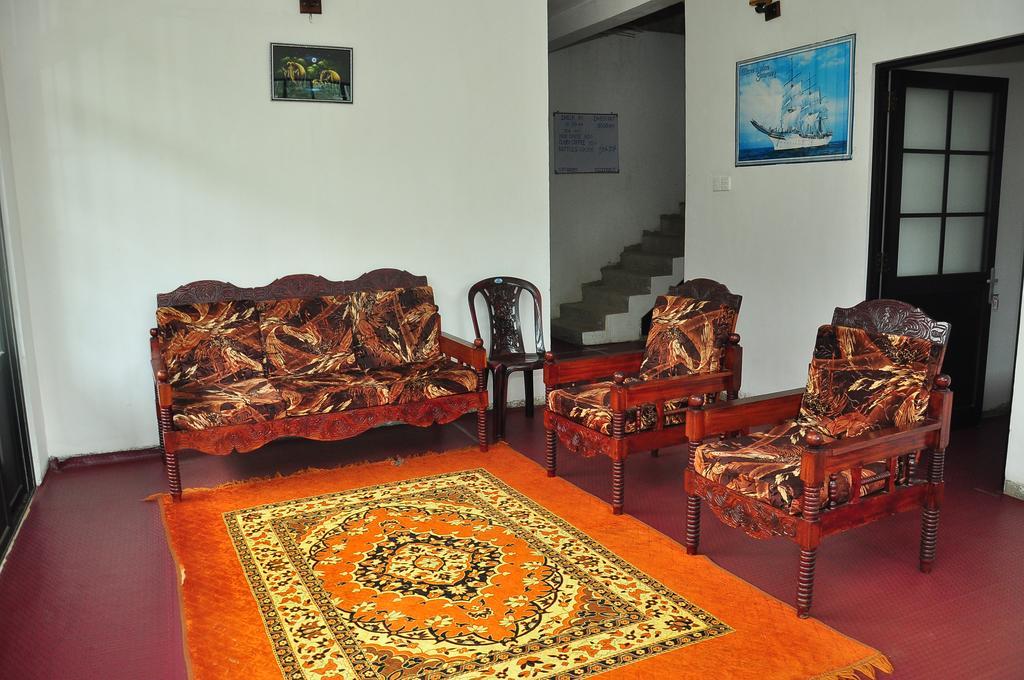 Hotel Akiko Rest Nuwara Eliya Esterno foto